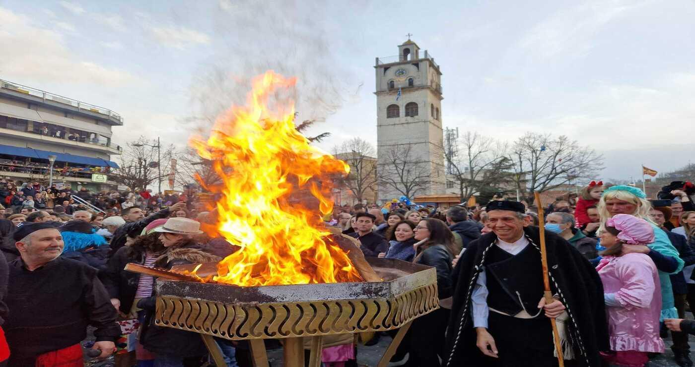 Ας ανάψει ο Φανός της Αποκριάς