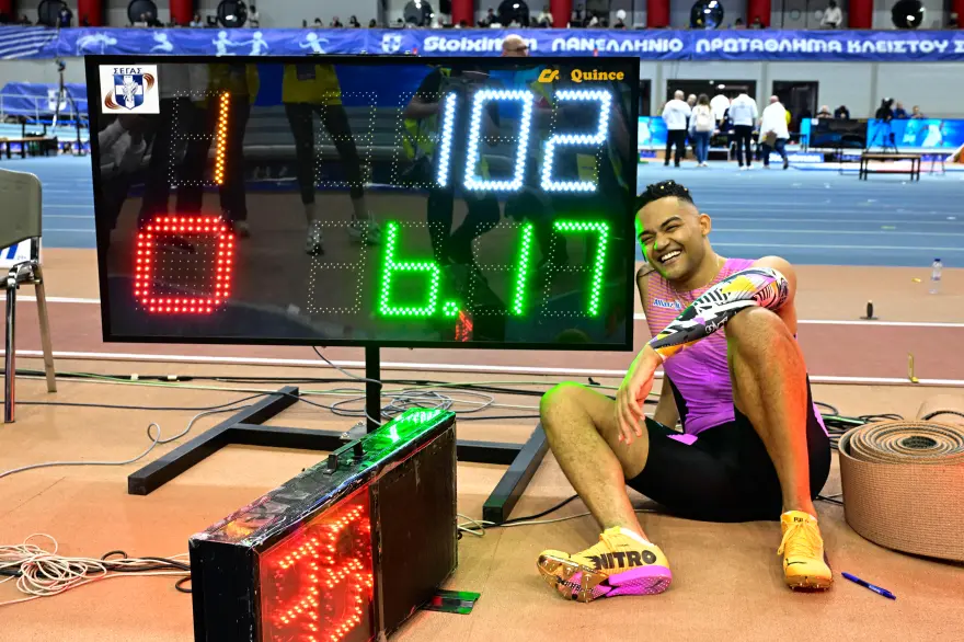 Τρομερός Καραλής στην Παιανία: Πέταξε στα 6,17μ 