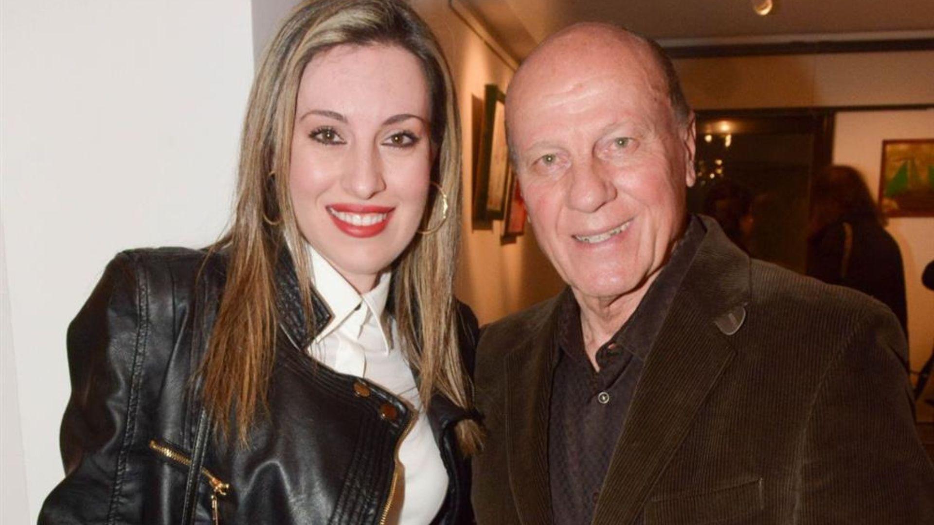 Πόπη Δομάζου: Η συγκλονιστική εξομολόγηση για τον ένα χρόνο χωρίς τον «Στρατηγό» Μίμη Δομάζο