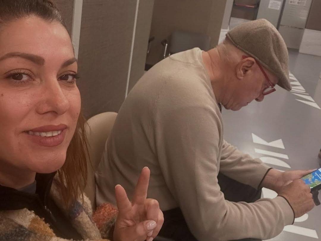 Συγκλονίζει η Κλέλια Ρένεση: “Ψηλά το κεφάλι για όσους παλεύουν με το χτικιό”