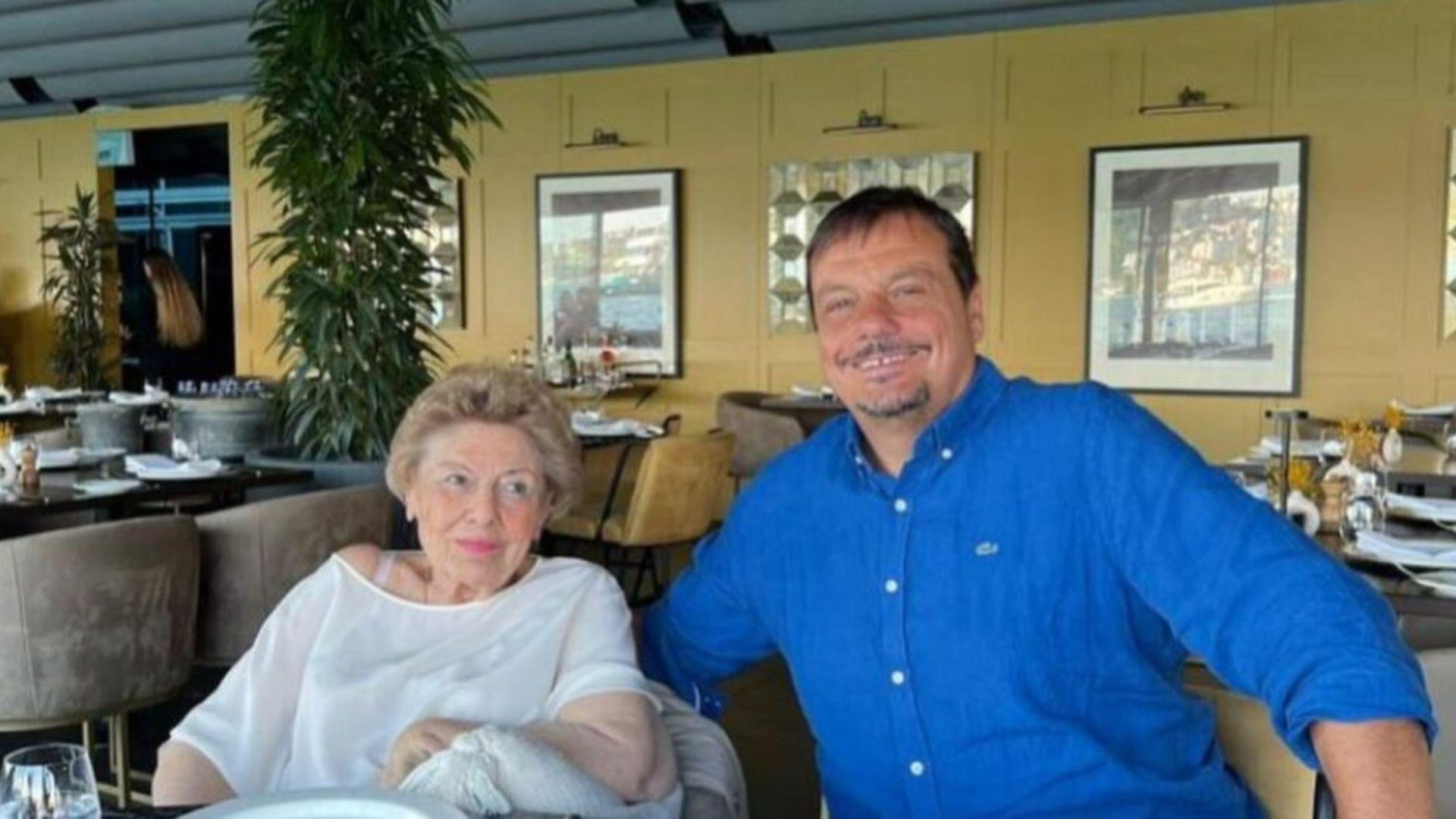 Εργκίν Αταμάν: “Έχασα τη γλυκιά μου μαμά”