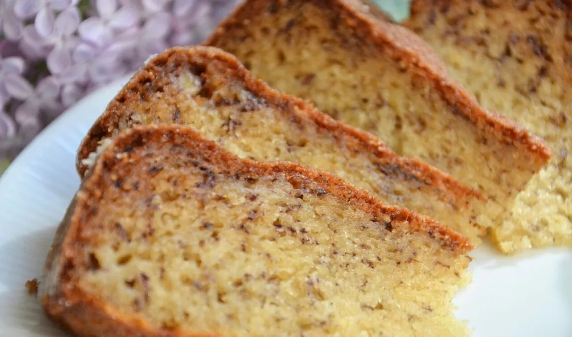 Banana bread μόνο με 3 υλικά και έξτρα αφράτο