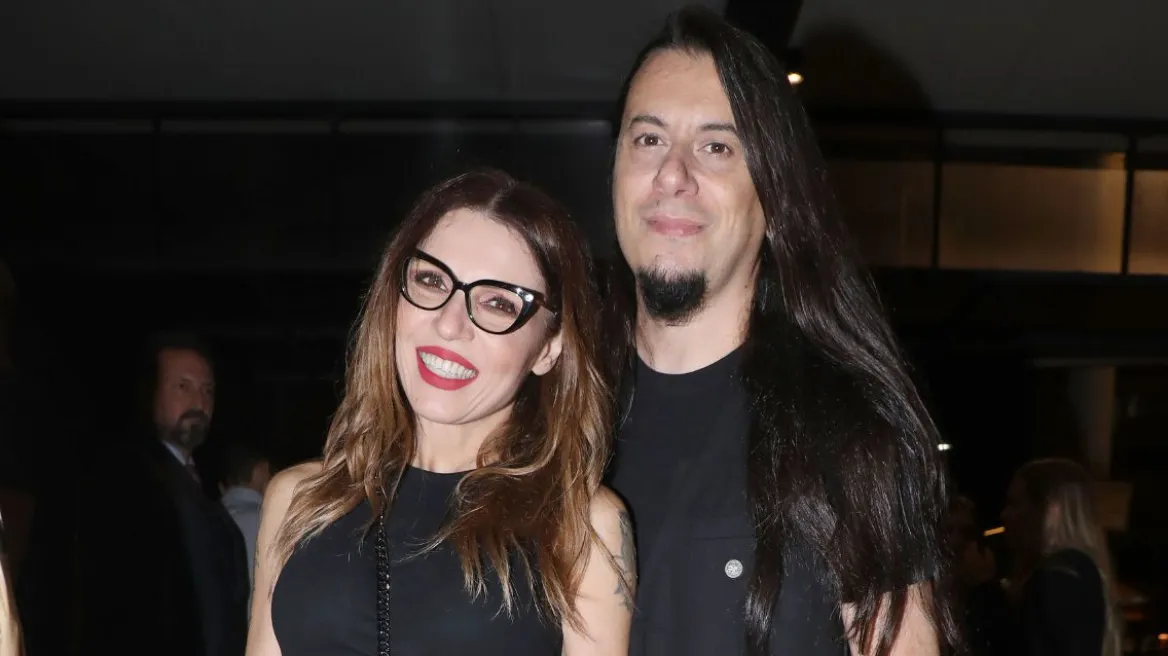 Ευρυδίκη – Κατσιώνης: Την κέρδισε με μια υπόκλιση