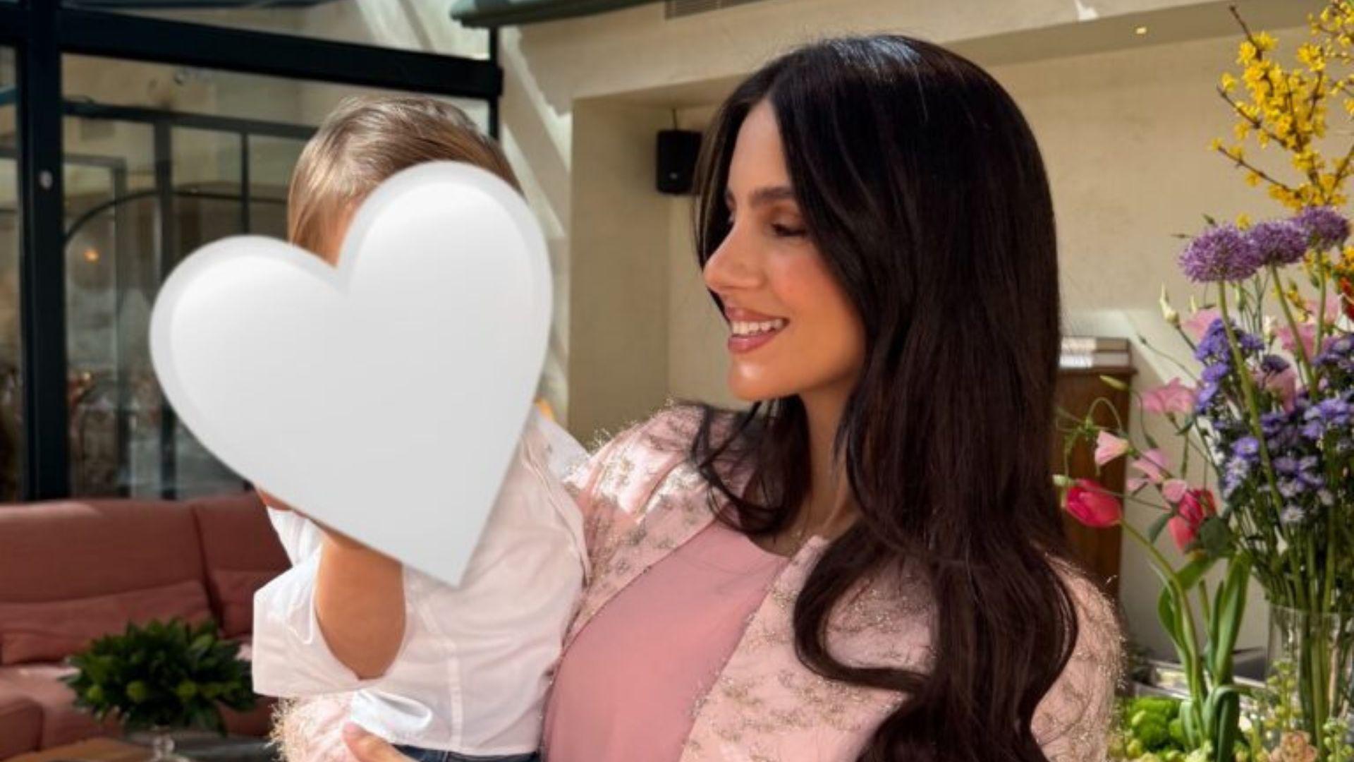 Αλεξάνδρα Νίκα: Νέα φωτογραφία αγκαλιά με το γιο της