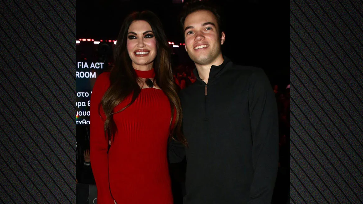 Η Κίμπερλι στον ελληνικό τελικό της Eurovision με τον γιο της