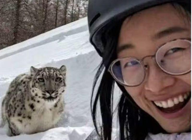 Πλήρωσε με αίμα τη σέλφι με λεοπάρδαλη