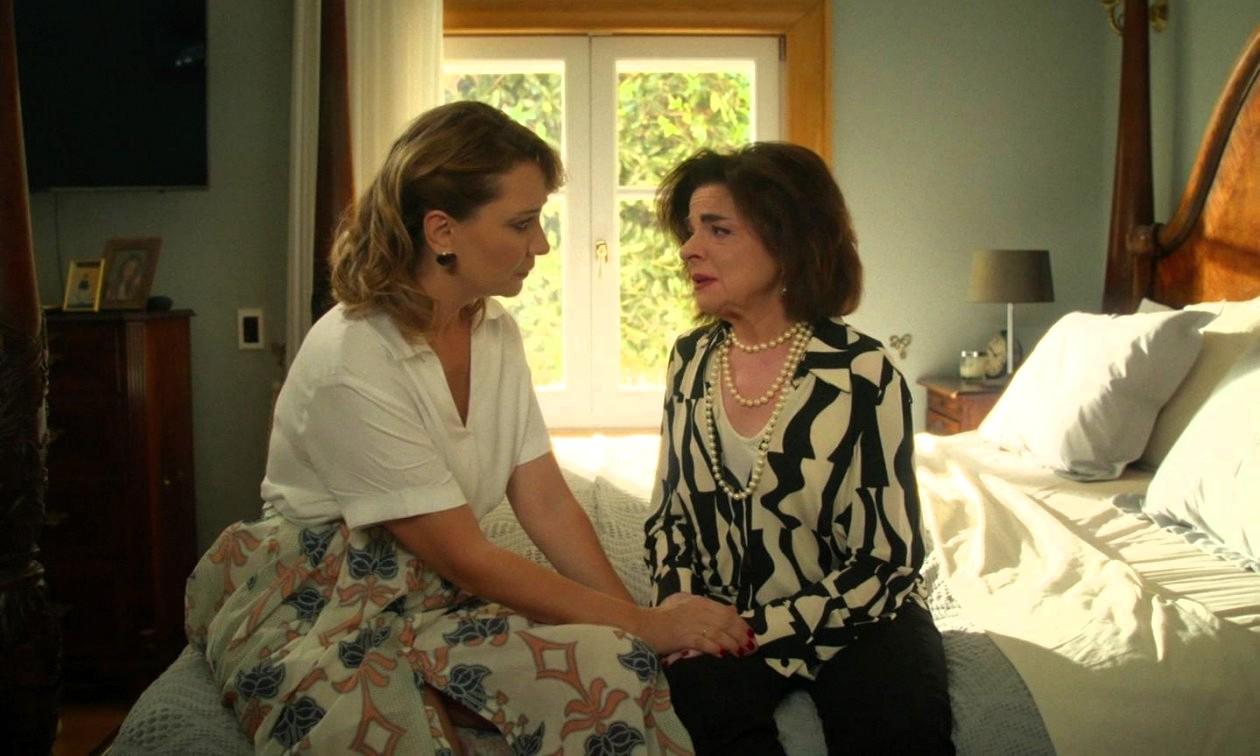 Να μ’ αγαπάς spoiler: Η Φωτεινή καταρρέει μετά την οριστική αποχώρηση του Ορφέα