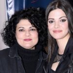 Τάνια Τρύπη και Τζένη Καζάκου: Μαμά και κόρη στην ίδια παράσταση