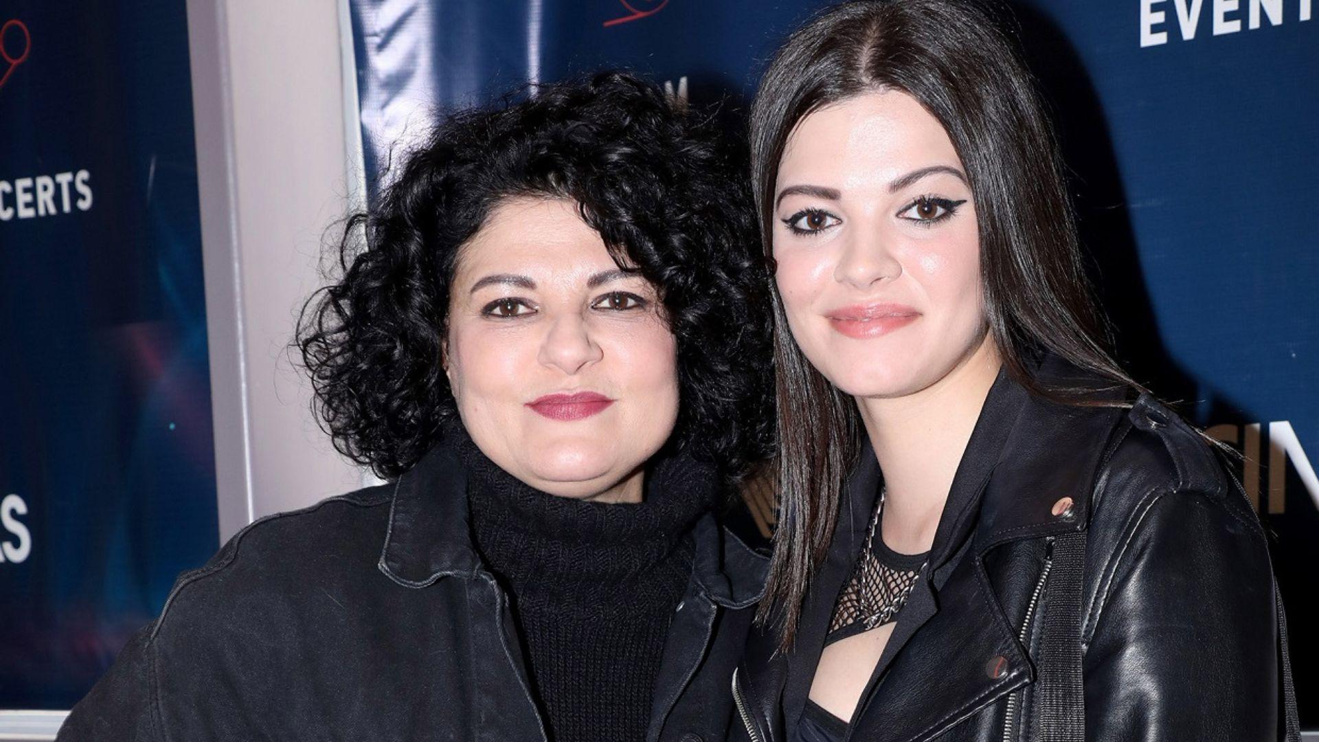 Τάνια Τρύπη και Τζένη Καζάκου: Μαμά και κόρη στην ίδια παράσταση