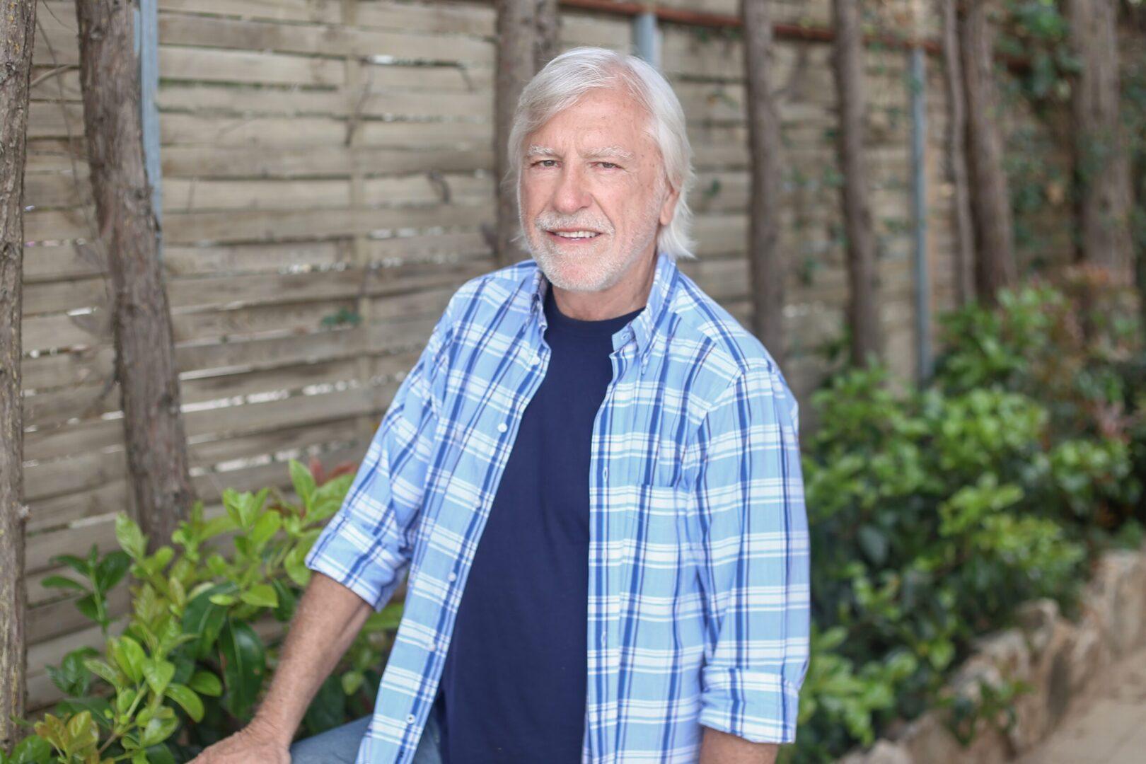 Πέθανε ο Λάκης Ραπτάκης, ο άνθρωπος που διαμόρφωσε τη νυχτερινή διασκέδαση