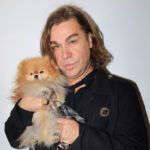 Θρήνος για τον Τρύφωνα Σαμαρά: Σκοτωθηκε το σκυλάκι του στα παρασκήνια του J2US