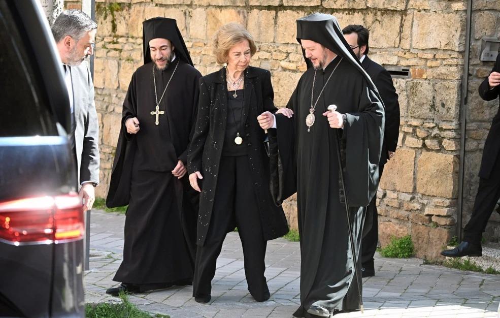 Πριγκίπισσα Ειρήνη: Το λιτό μνημόσυνο της βασίλισσας Σοφίας  και οι απουσίες που συζητήθηκαν