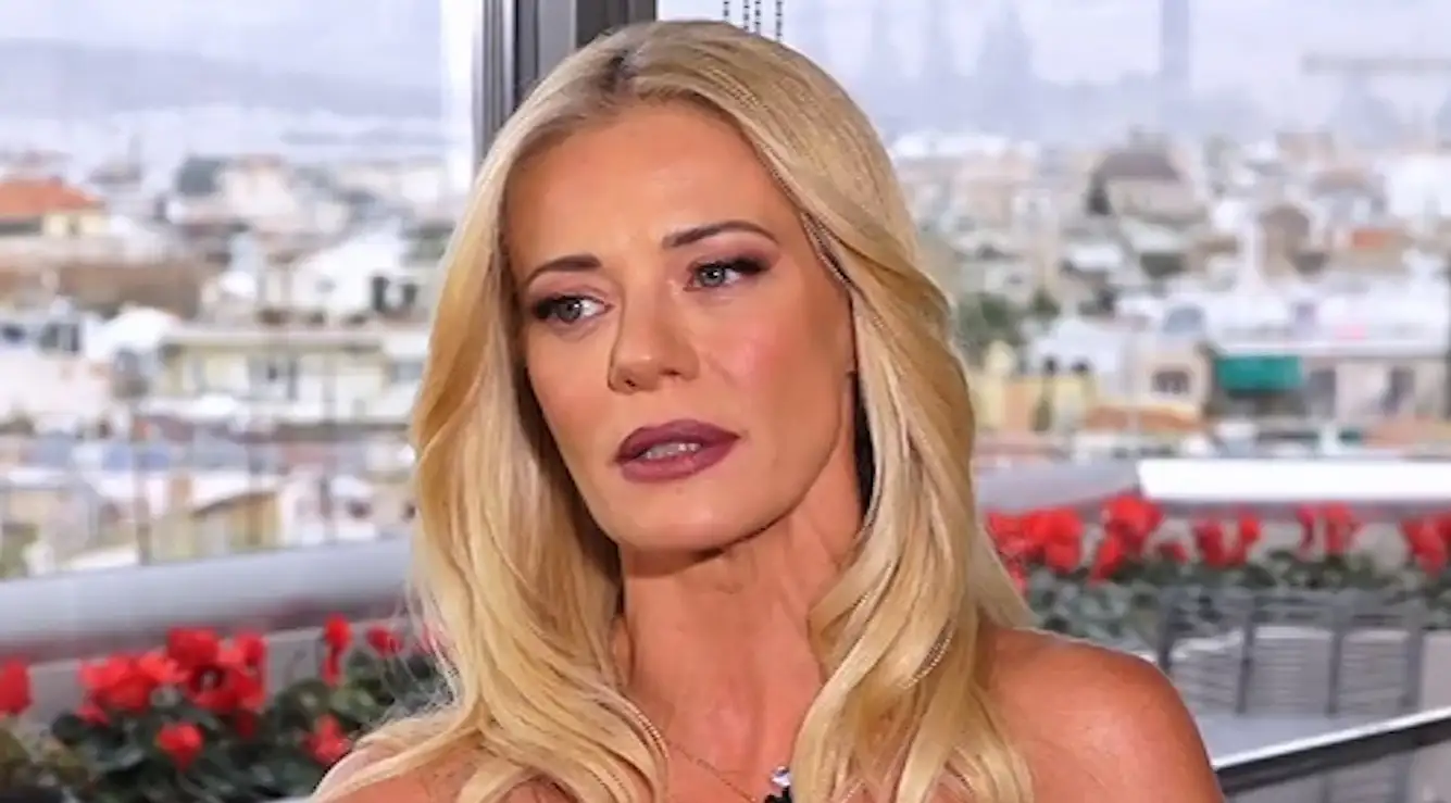 Ζέτα Μακρυπούλια: «Κλείστηκα για καιρό στο σπίτι, άρχισα να παθαίνω κρίσεις πανικού»