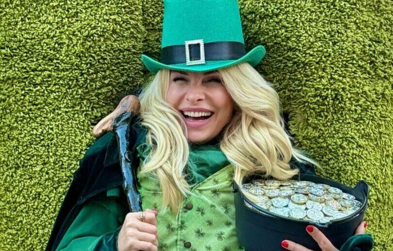 Ελένη Μενεγάκη: Απόδραση στην Ιρλανδία