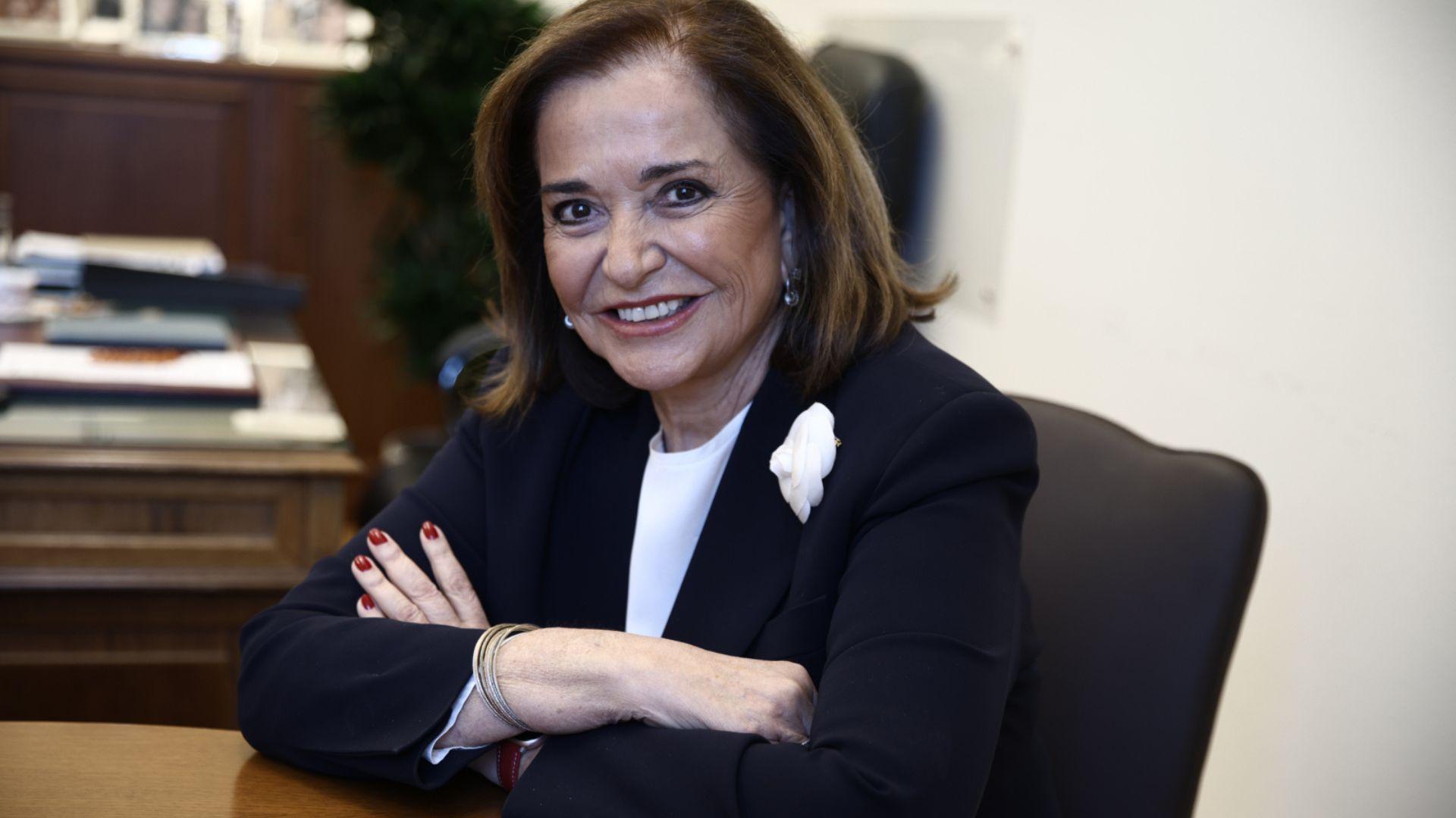 Ντόρα Μπακογιάννη: “Να το καταπιώ το παιδί;”