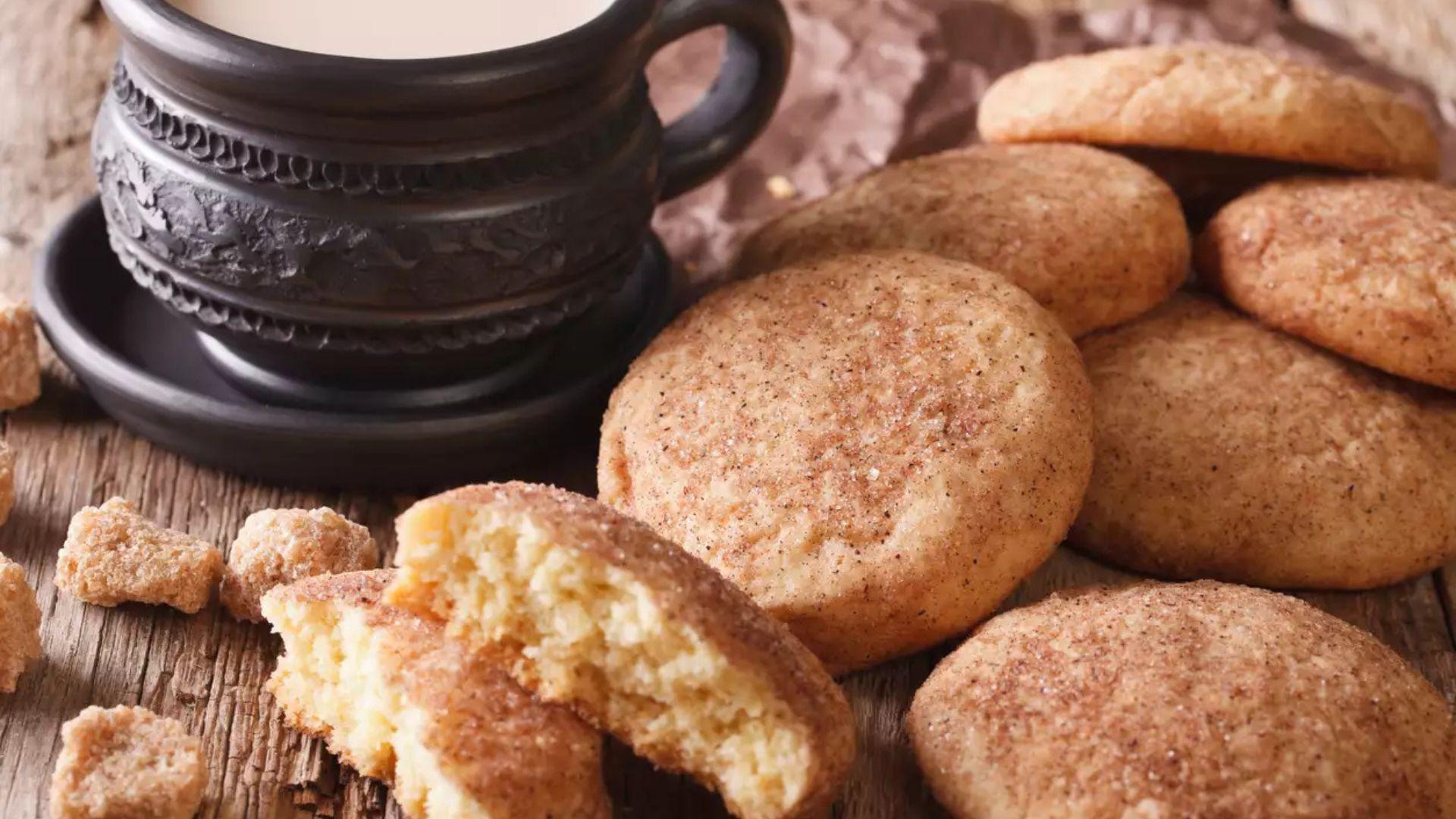 Πώς θα φτιάξετε αφράτα μπισκότα κανέλας