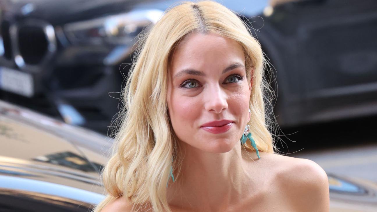 Δούκισσα Νομικού: «Συγγνώμη, νούμερο ένα αναζήτηση στη Google είναι η ηλικία μου;»