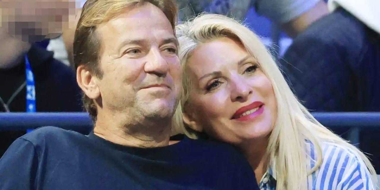 Ελένη Μενεγάκη: Απαντά για τα δημοσιεύματα χωρισμού από τον Μάκη Παντζόπουλο