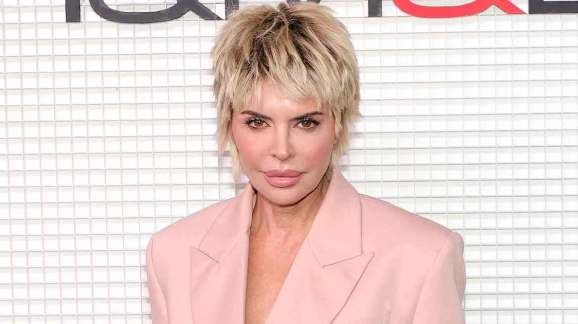 Λίζα Ρίνα: Όταν είσαι ωραίος άντρας στο Χόλιγουντ λένε ότι είσαι ομοφυλόφιλος