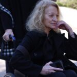 Λουκία Πιστιόλα: Με αναπηρικό αμαξίδιο μετά τη διάγνωση με πάρκινσον