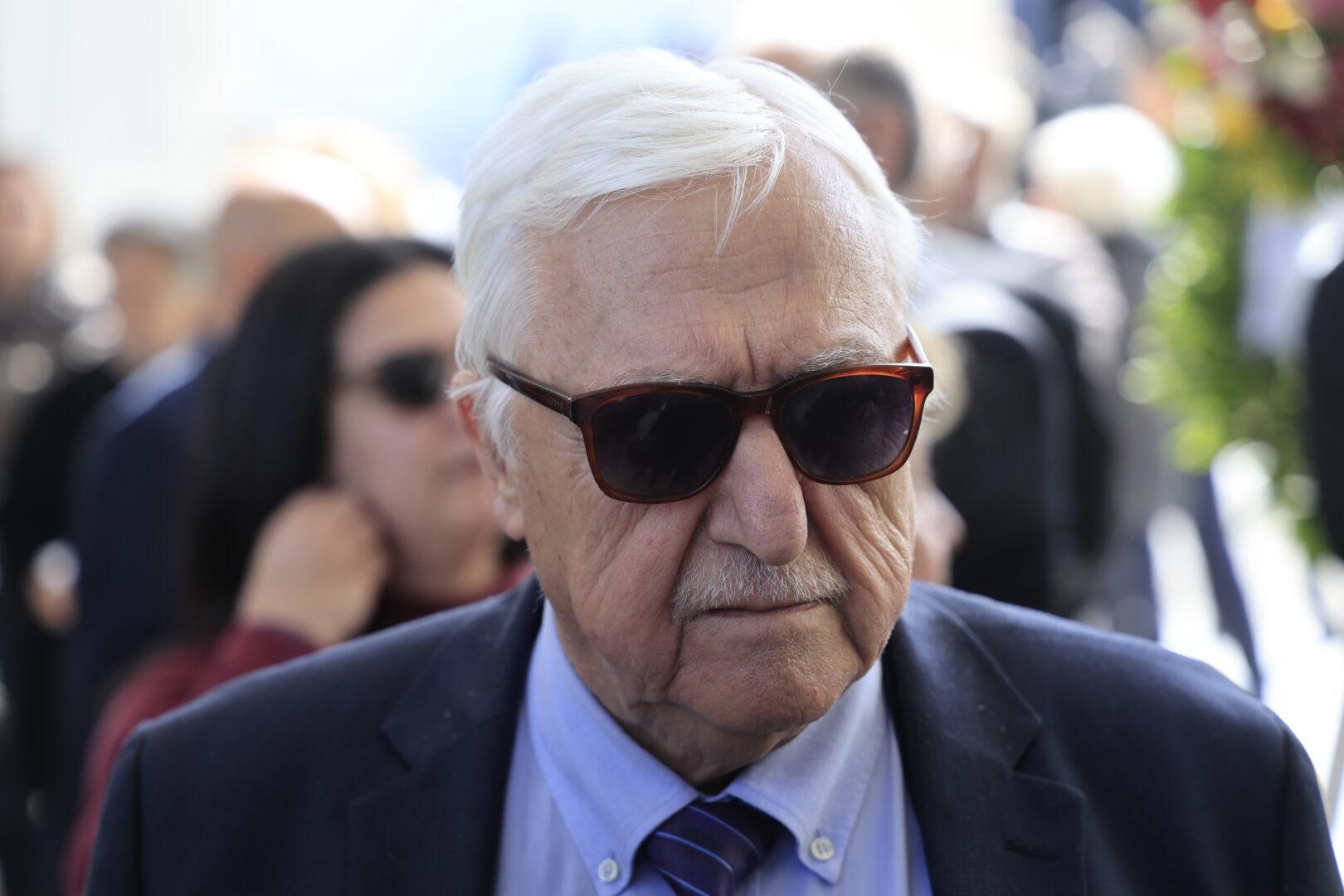 νεκροταφείο