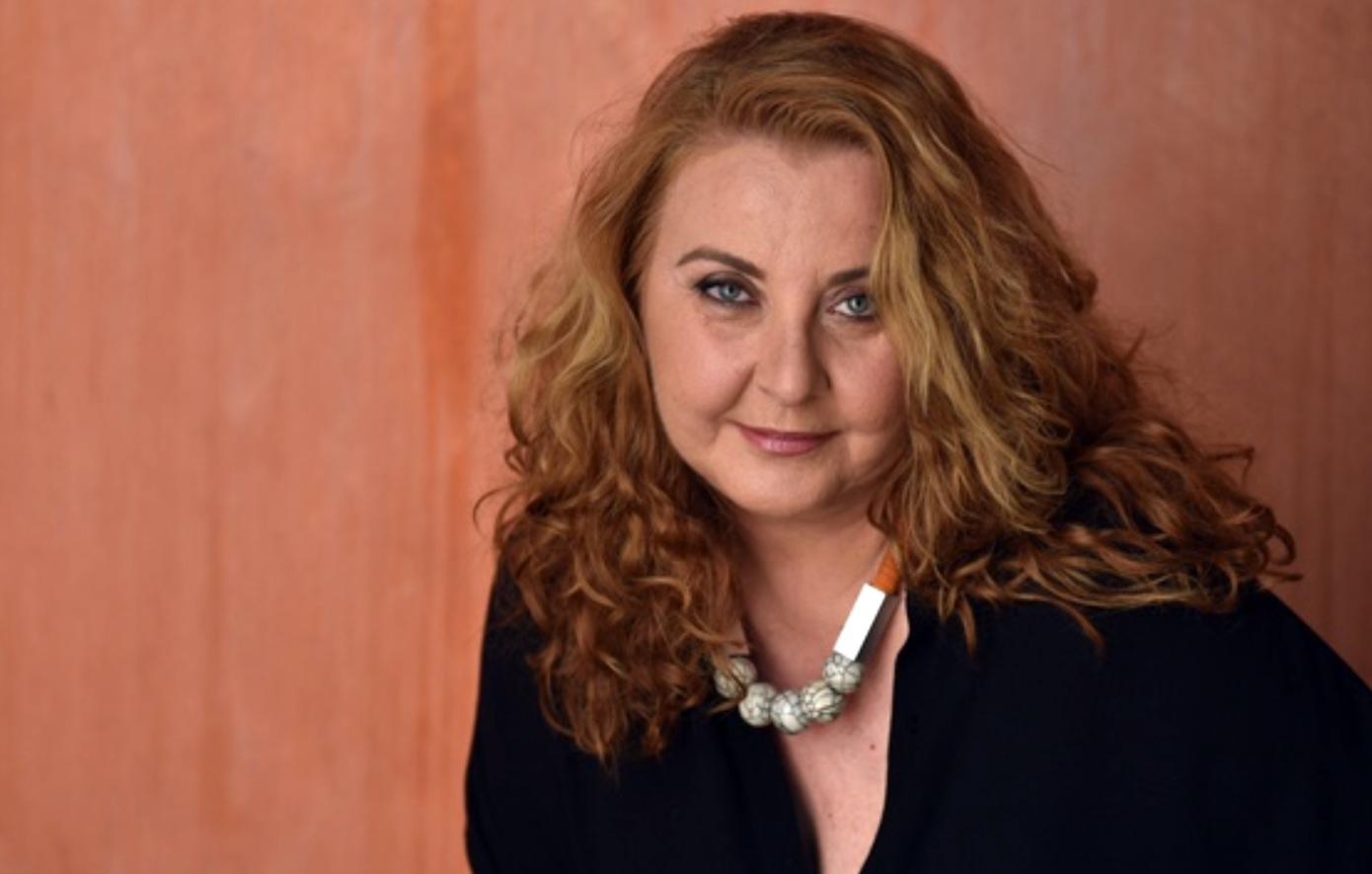 Ιζαμπέλα Σασλόγλου: Αποχωρεί από τη Διεύθυνση Προγράμματος του OPEN