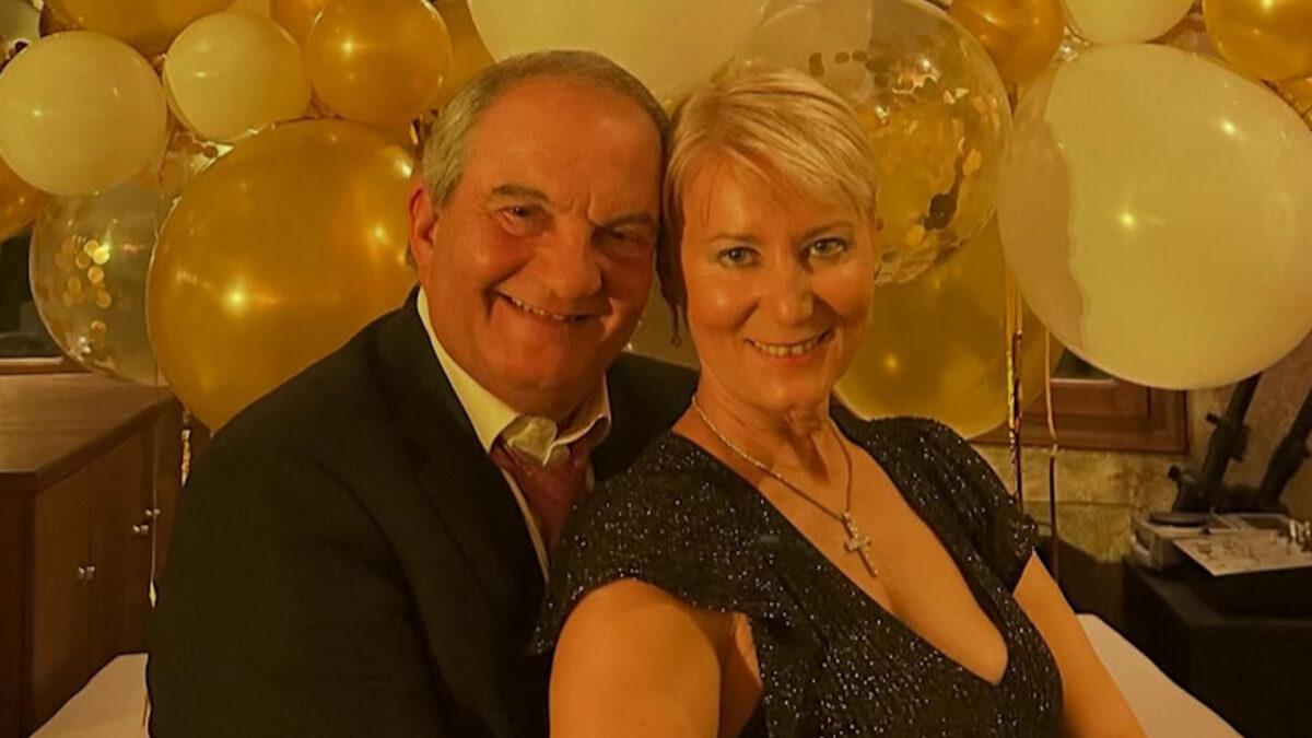 Νατάσα Παζαΐτη για Κώστα Καραμανλή: “Με ξεκουράζει η αγκαλιά και το χιούμορ του”